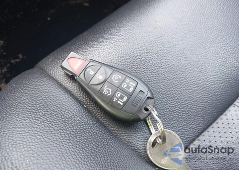 2018 Dodge Grand Caravan Gt z USA, uszkodzony, nr VIN 2C4RDGEG2JR331566